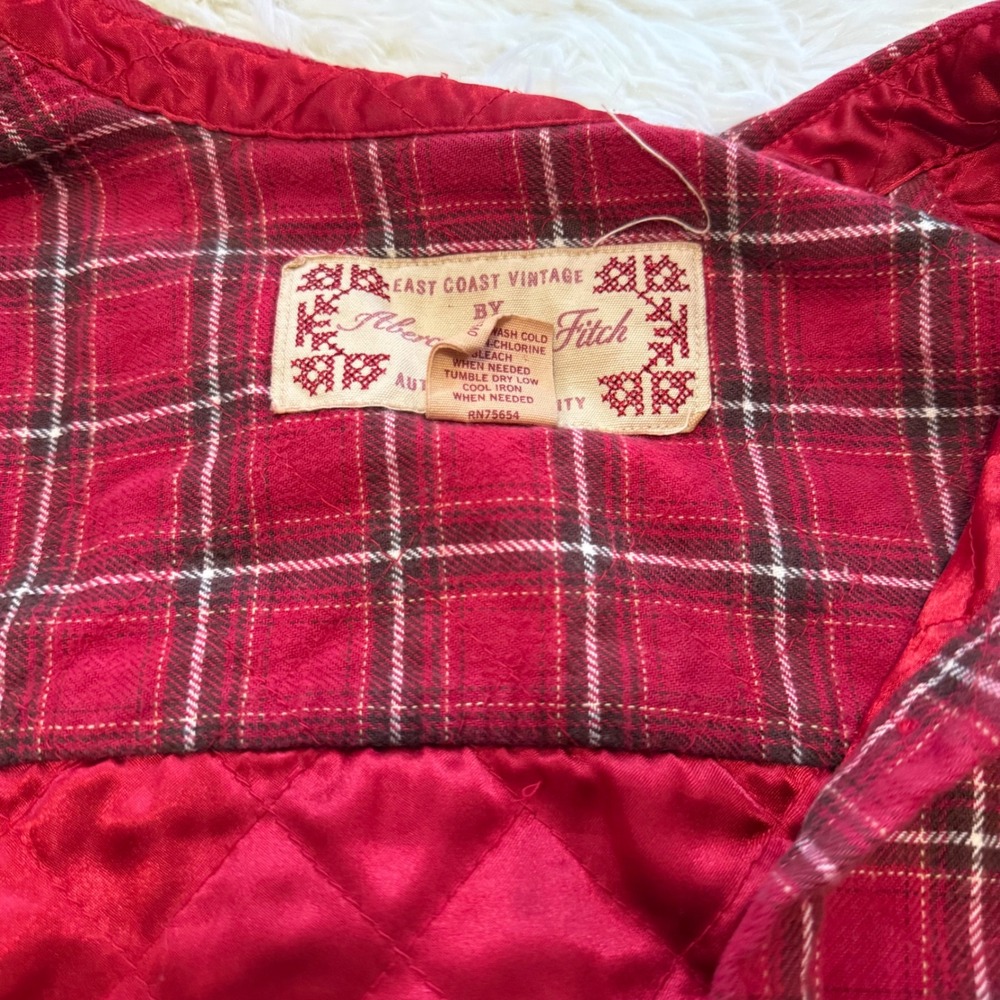 Abercrombie & Fitch Red Plaid Quilted Flannel Shirt Jacket Womens Medium Vintage - Picture 4 of 4